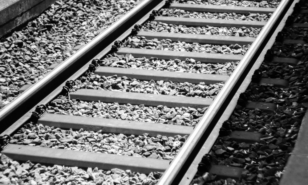 Śmierć na torach. Nie żyje 75-letnia kobieta