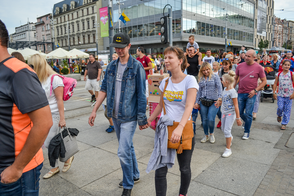 10. Międzygalaktyczny Zlot Superbohaterów 69