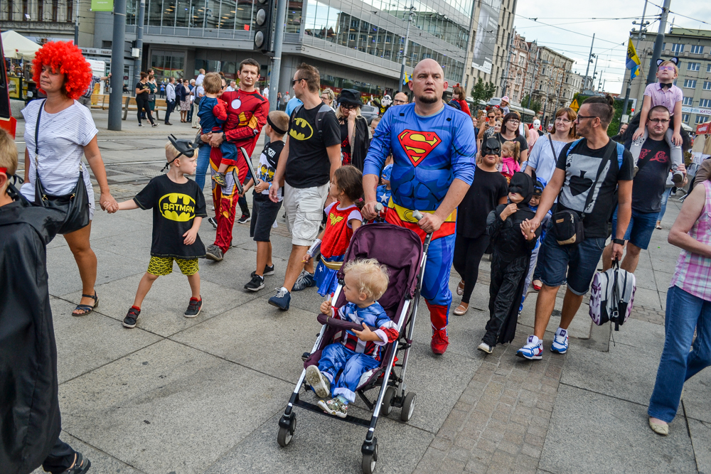 10. Międzygalaktyczny Zlot Superbohaterów 79