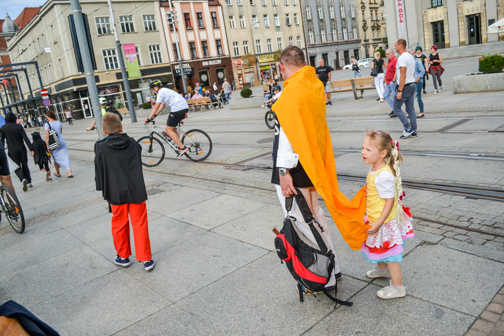 10. Międzygalaktyczny Zlot Superbohaterów 107