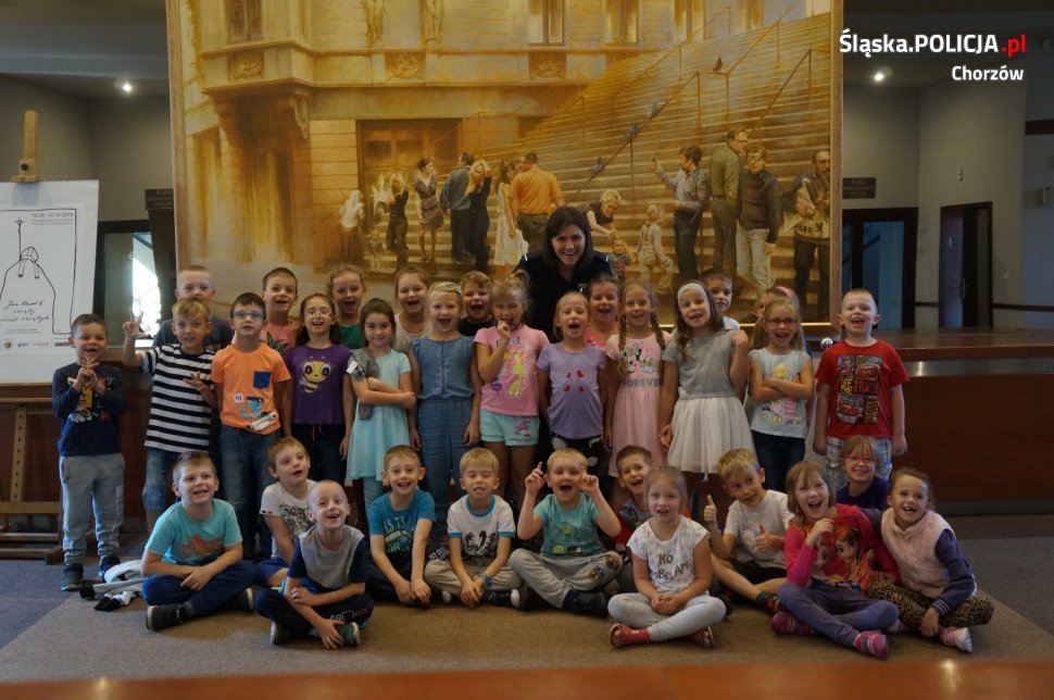 Policjantki w "Żywej Bibliotece"