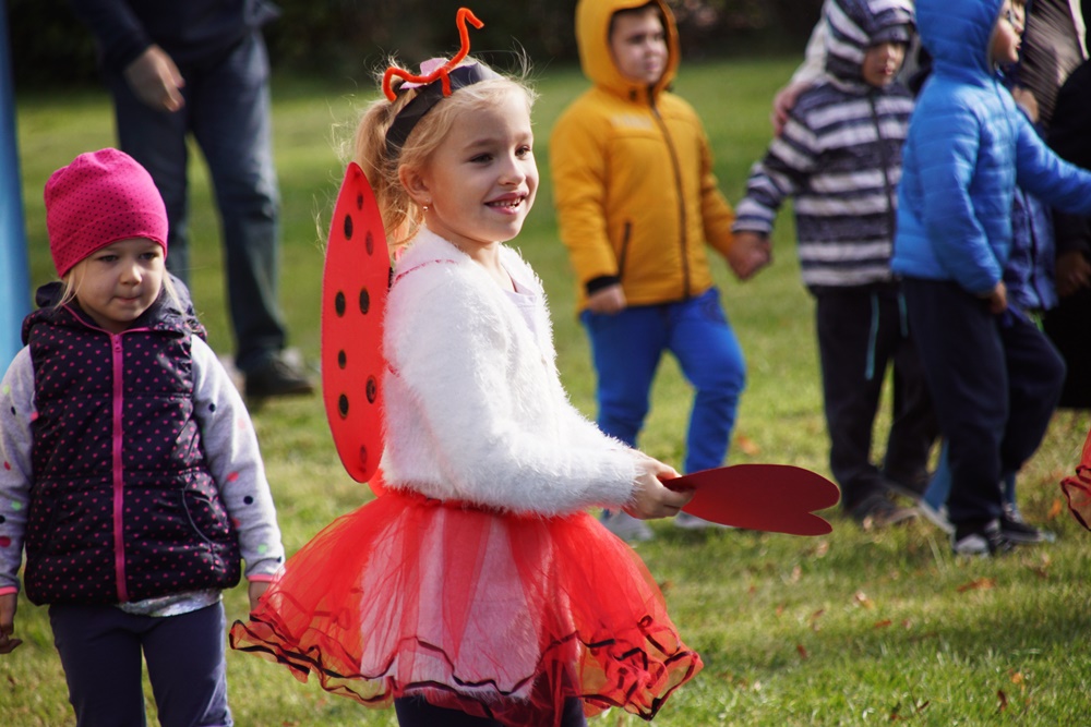 Nowy plac zabaw w MP nr 42 13