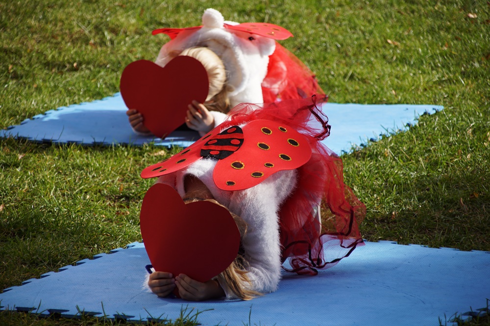 Nowy plac zabaw w MP nr 42 36