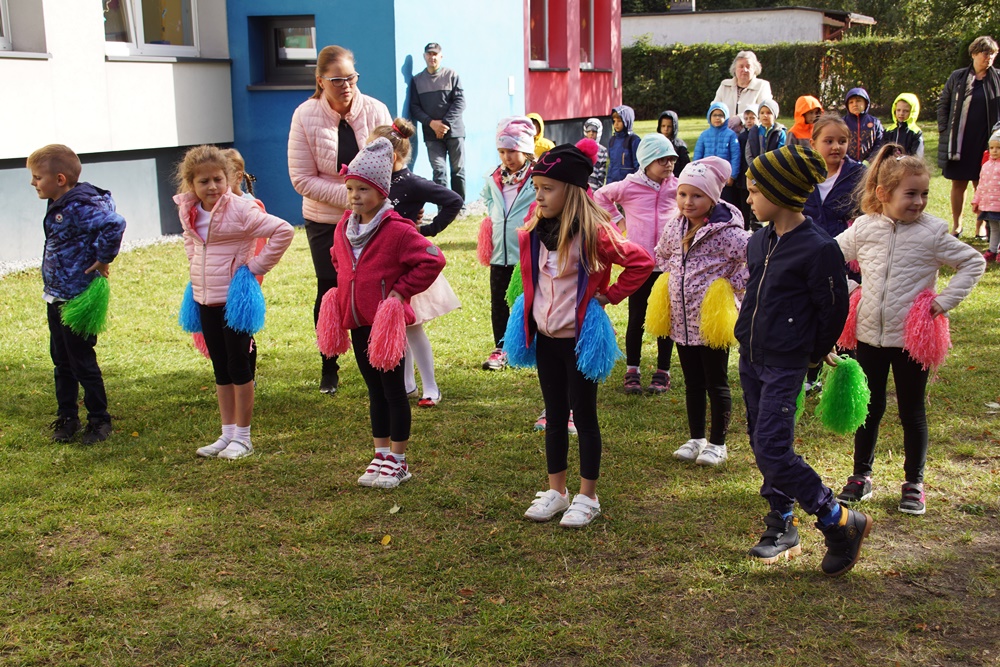 Nowy plac zabaw w MP nr 42 44