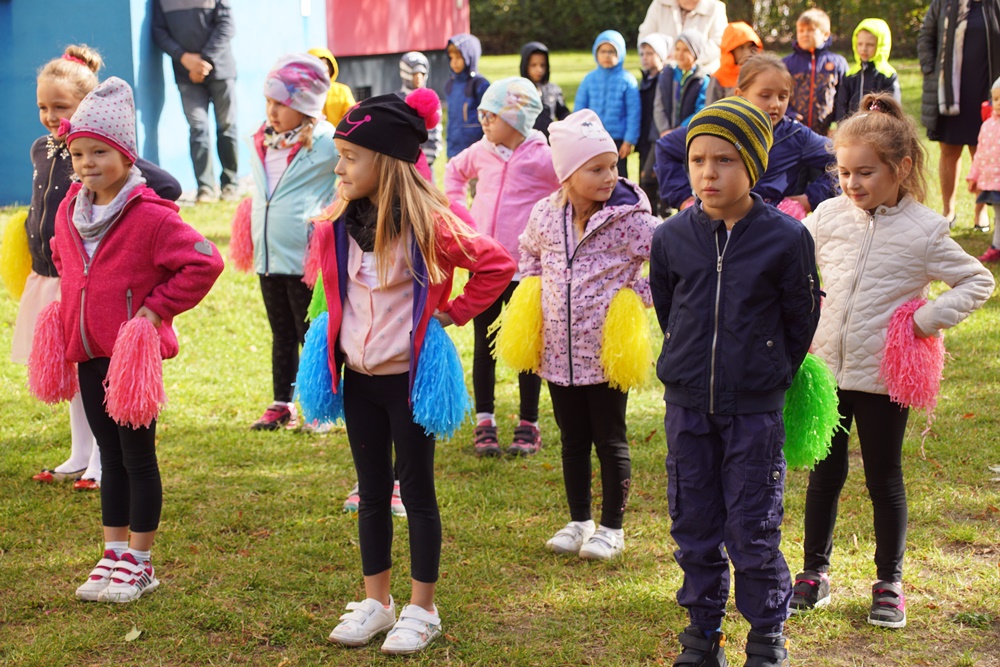 Nowy plac zabaw w MP nr 42 45