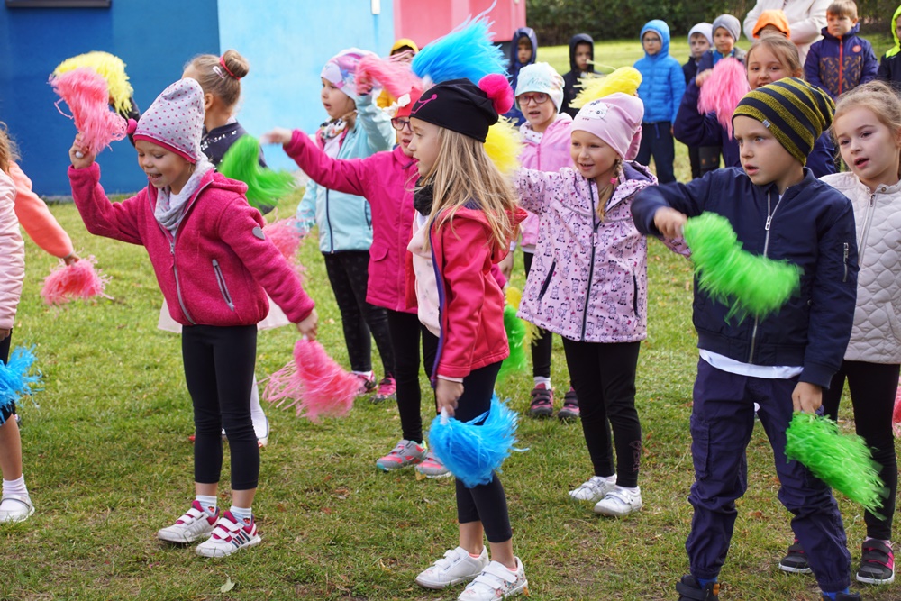 Nowy plac zabaw w MP nr 42 50