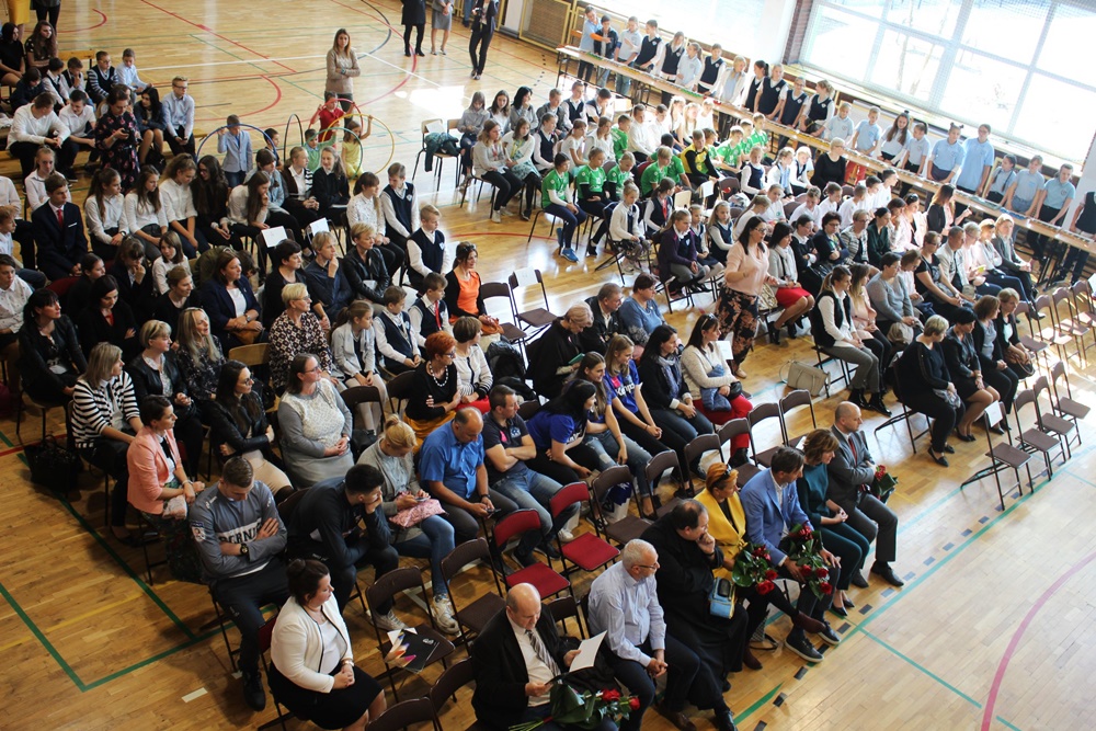 SP nr 16 z nowym kompleksem boisk!