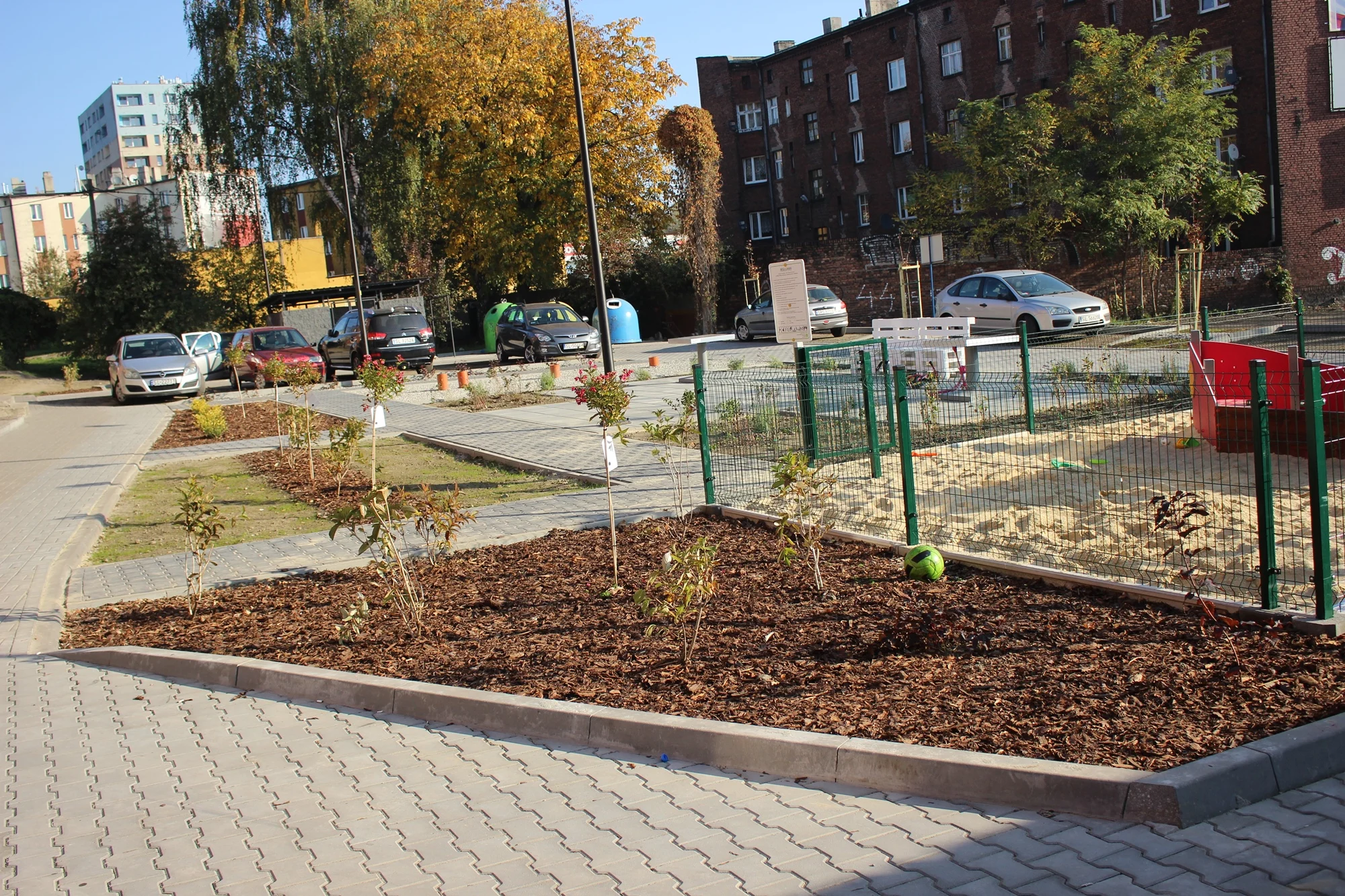 Kolejne podwórko zrewitalizowane