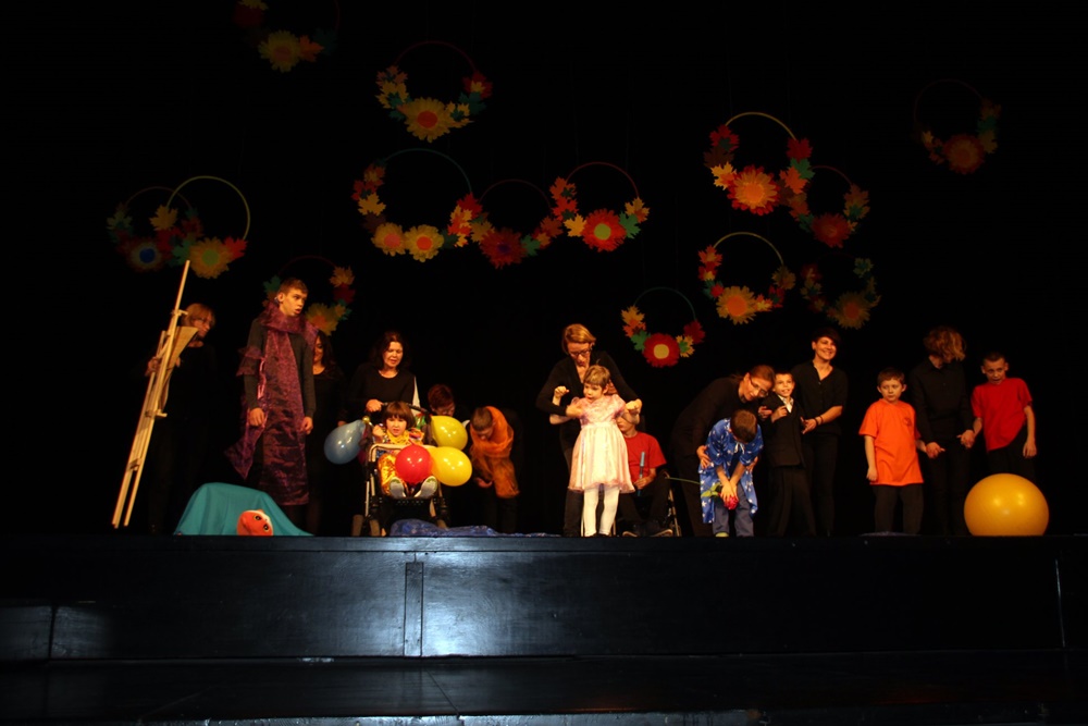 VII Festiwal Twórczości Artystycznej Osób Niepełnosprawnych 38