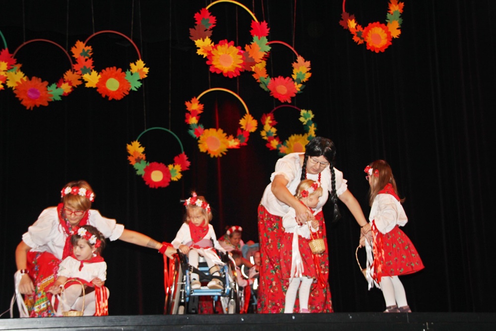 VII Festiwal Twórczości Artystycznej Osób Niepełnosprawnych 44