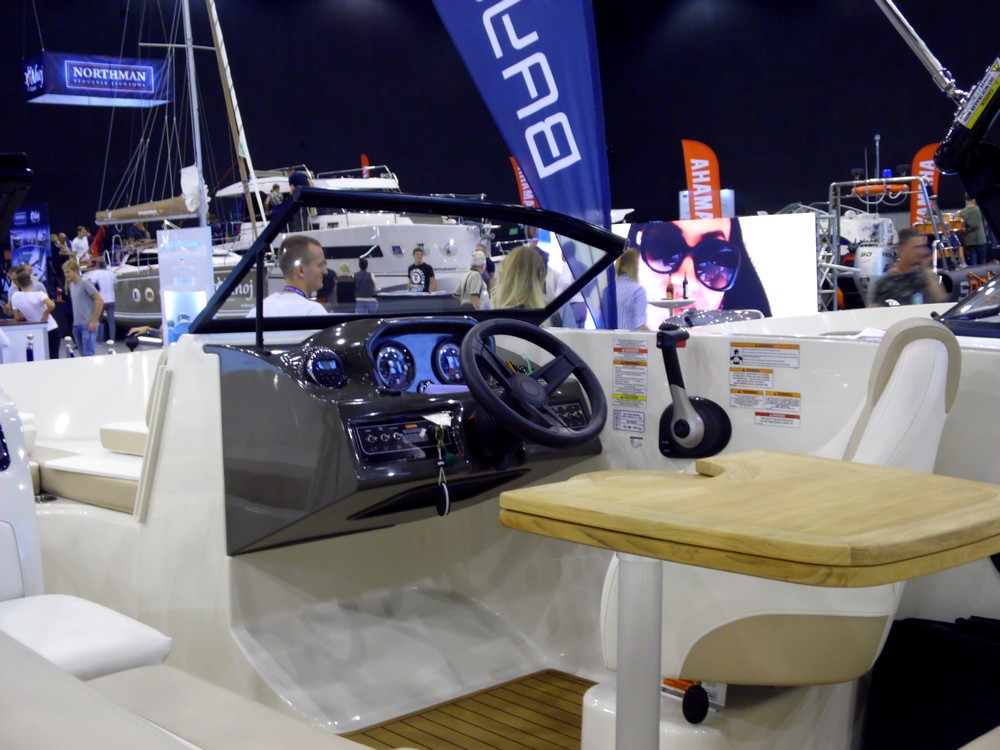 Targi Wiatr i Woda 38