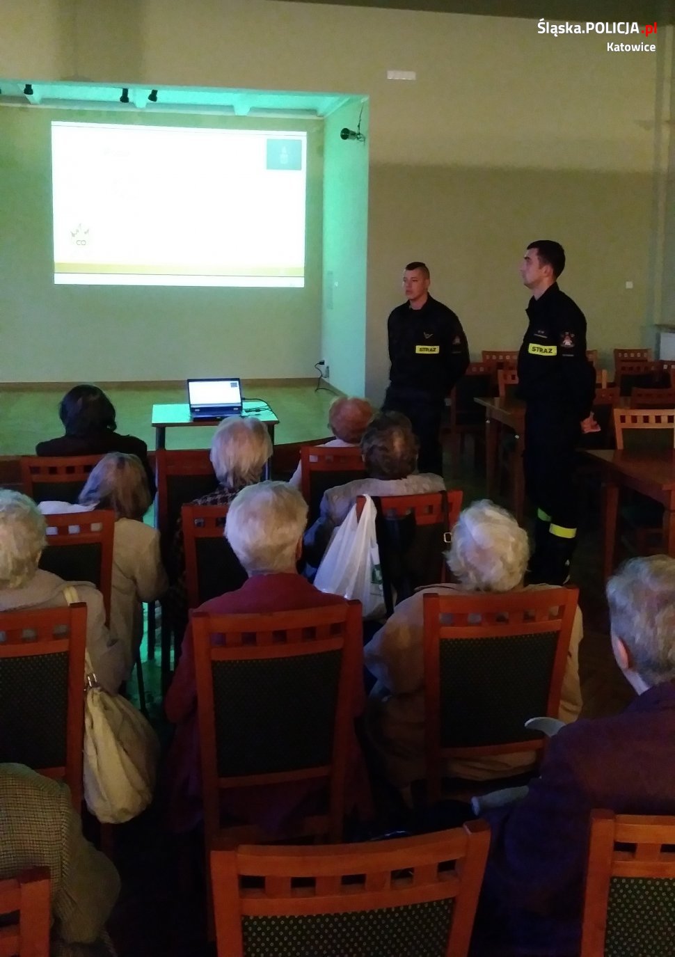 Dzielnicowi z katowickiej "piątki" spotkali się z seniorami