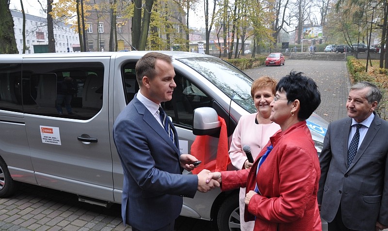 Nowy samochód dla OPS