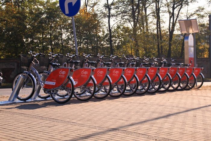 Od dziś 150 rowerów na 15 stacjach do dyspozycji mieszkańców