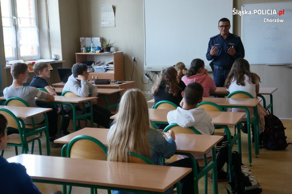 Z ósmoklasistami o cyberzagrożeniach