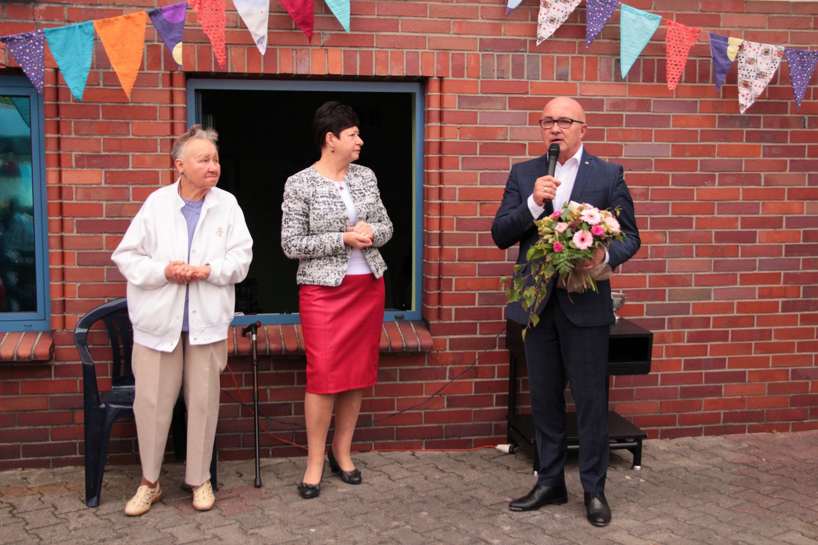 Nowy samochód dla podopiecznych DPS-u