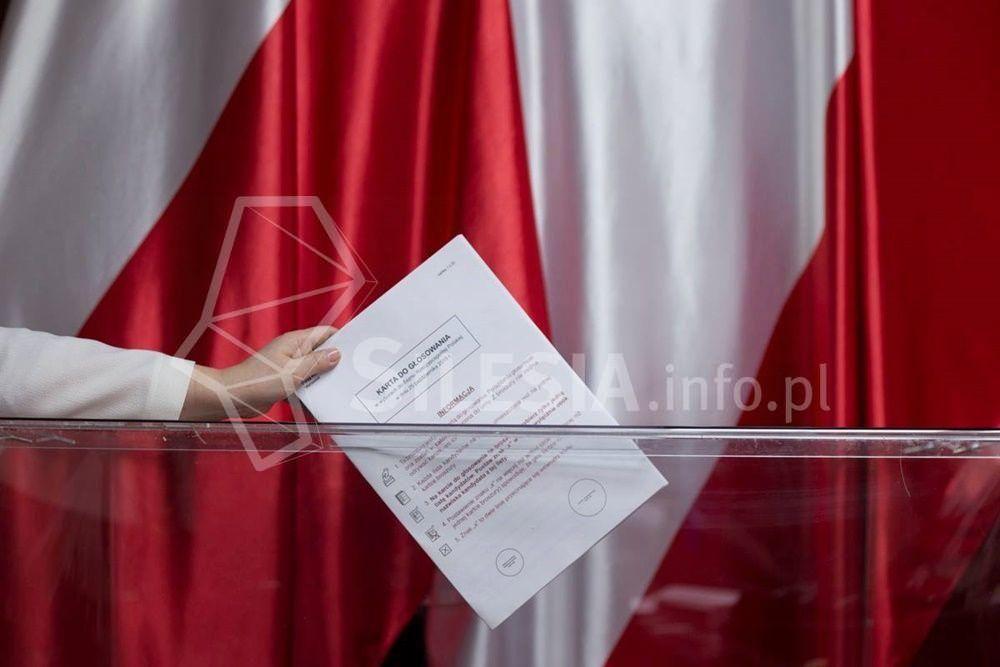 [OFICJALNIE] Poznaj listę radnych