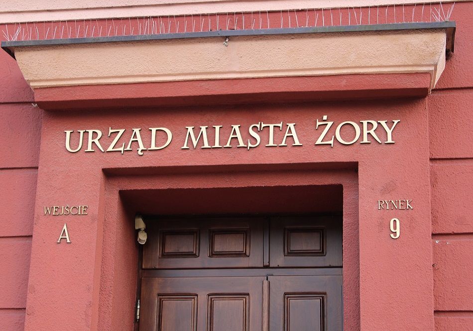 Wybory: Piliszek startuje, a Kałuża rezygnuje