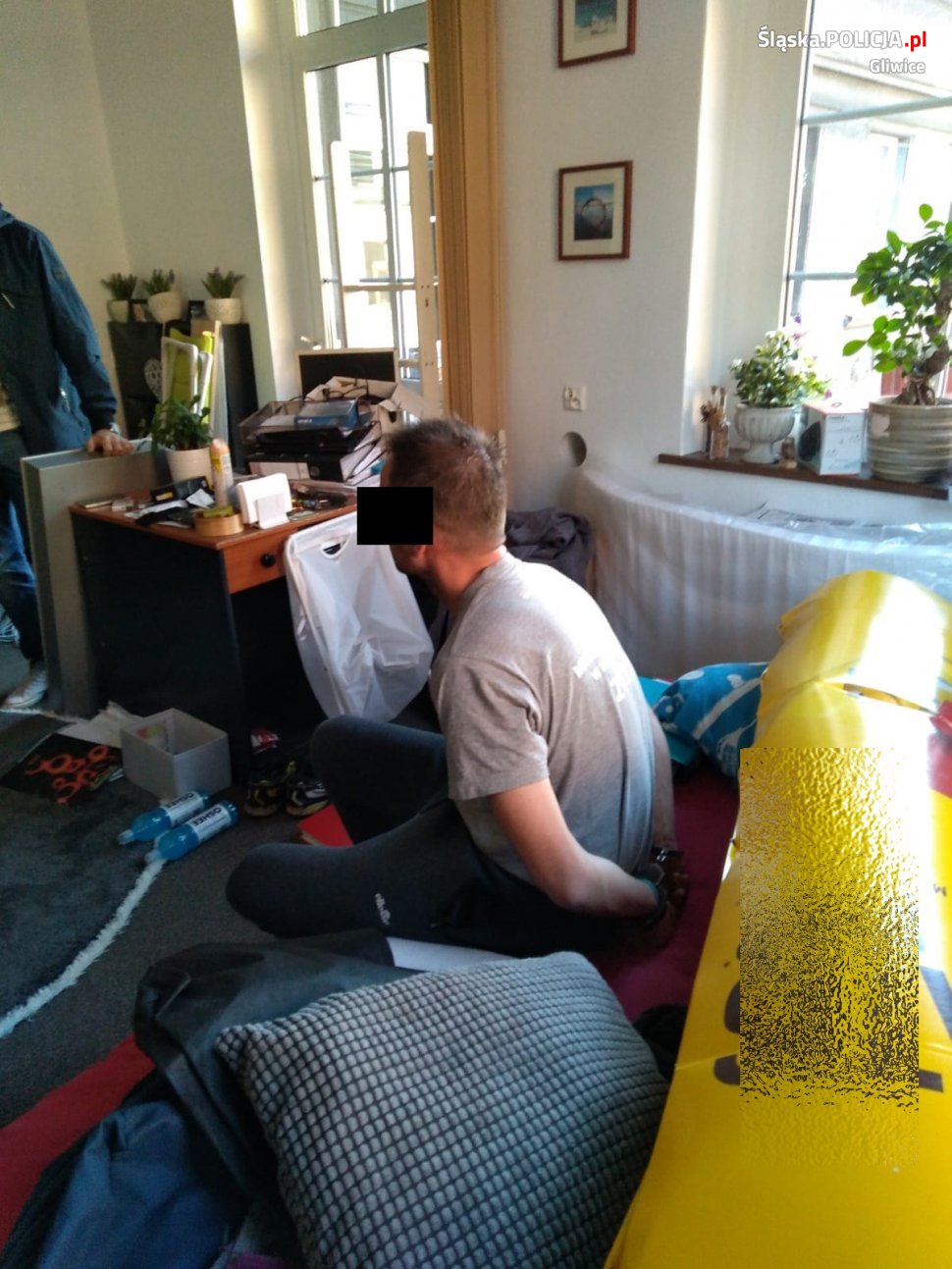 Policjanci odzyskali skradzione meble