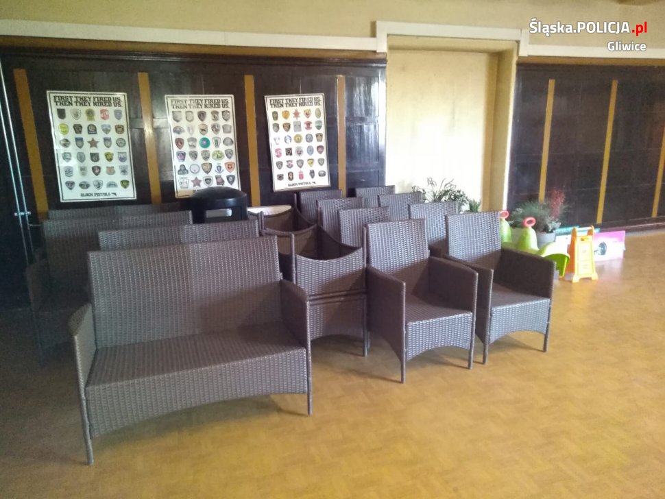 Policjanci odzyskali skradzione meble