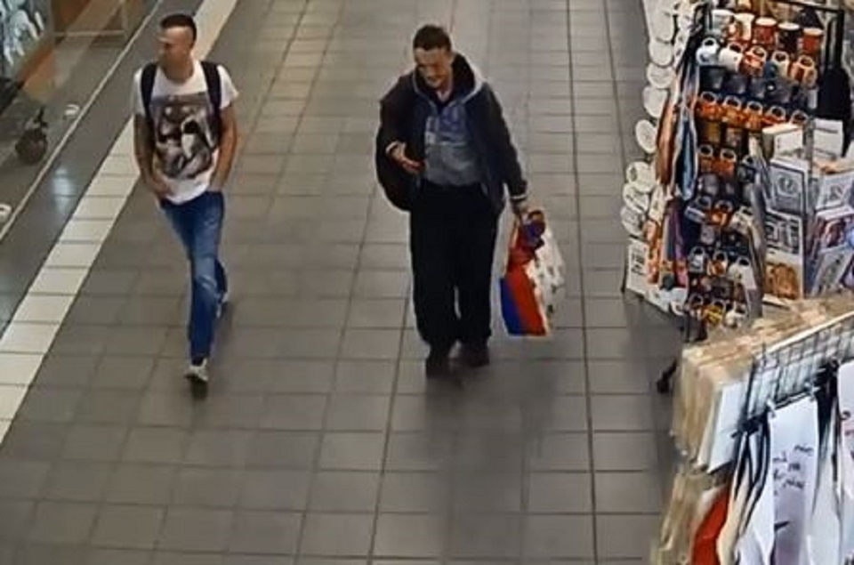 Kto rozpoznaje tych mężczyzn ?