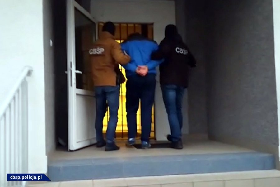 CBŚP uderzyło w handel dopalaczami. W Chorzowie zatrzymano 4 pseudokibiców