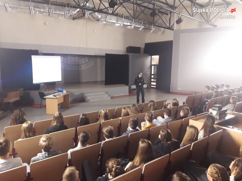 Z gimnazjalistami o używkach