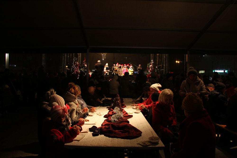 Jarmark i Rudzki Wigilijny Stół