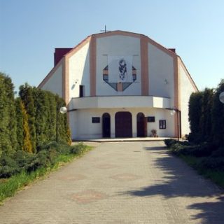 Milowice - Kościół pw. Matki Bożej Szkaplerznej