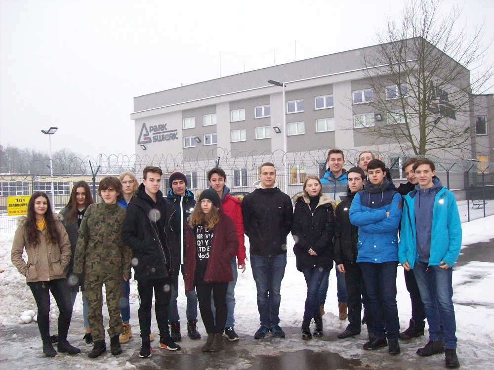 Współpraca II LO im. E. Plater z NCBJ