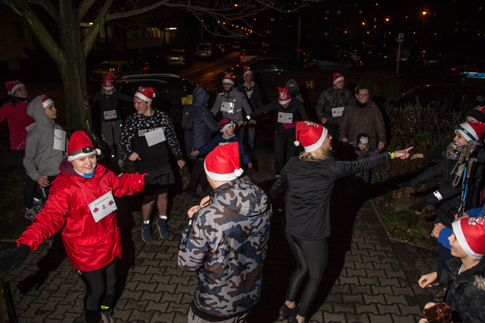 Na Zawodziu biegali Mikołaje!