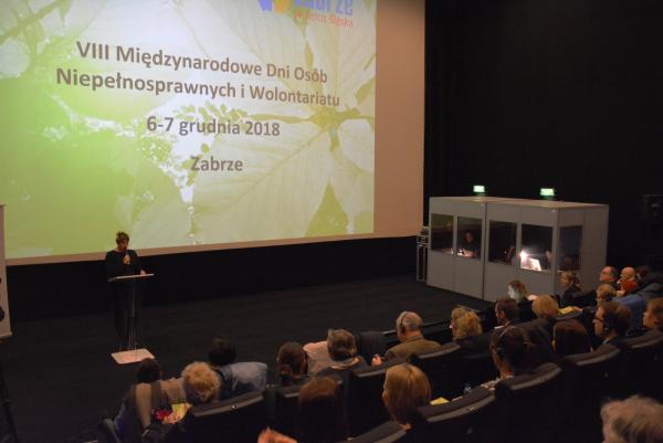 VIII Międzynarodowe Dni Osób Niepełnosprawnych i Wolontariatu