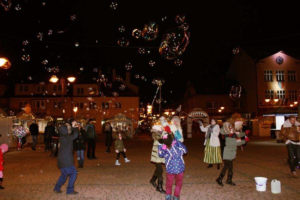 Koncerty, animacje i żywa stajenka – za nami kolejny weekend Jarmarku!
