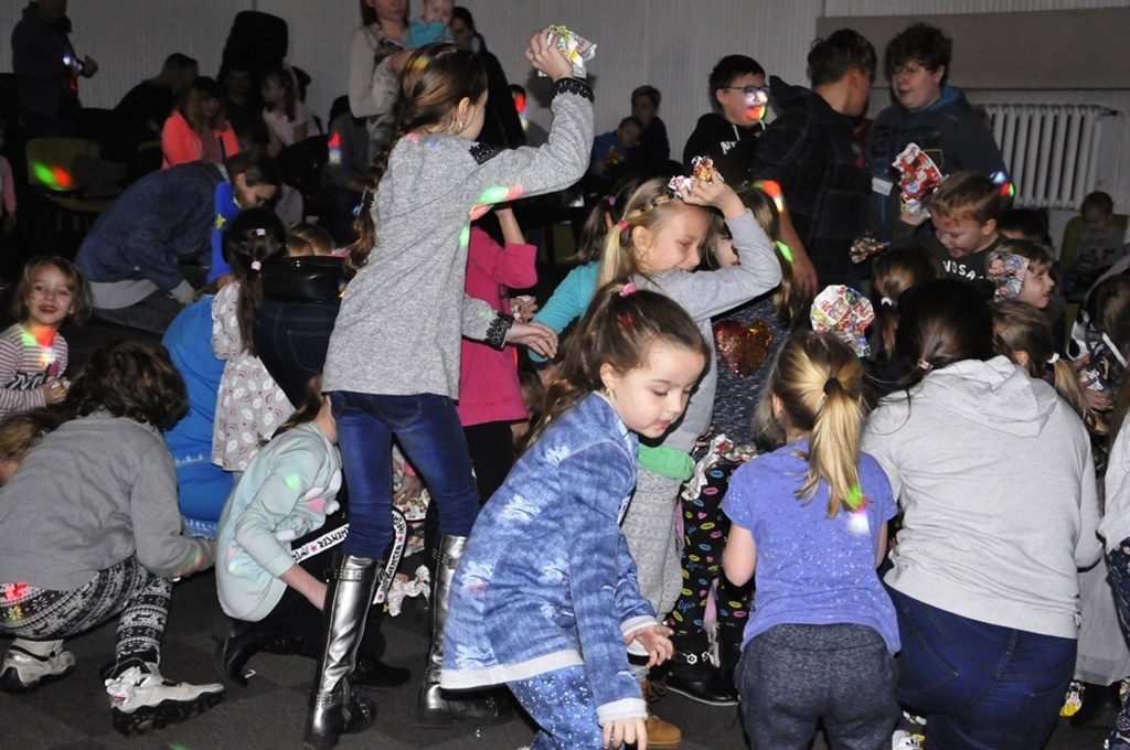 Gwiazdkowa Niespodzianka 4