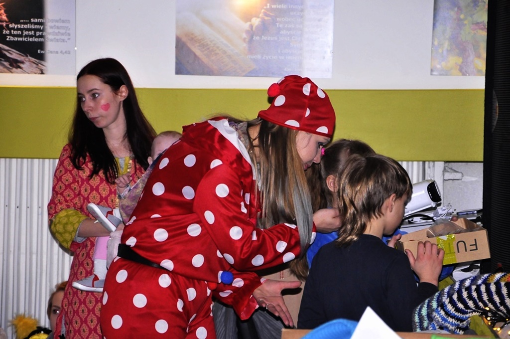 Gwiazdkowa Niespodzianka 12