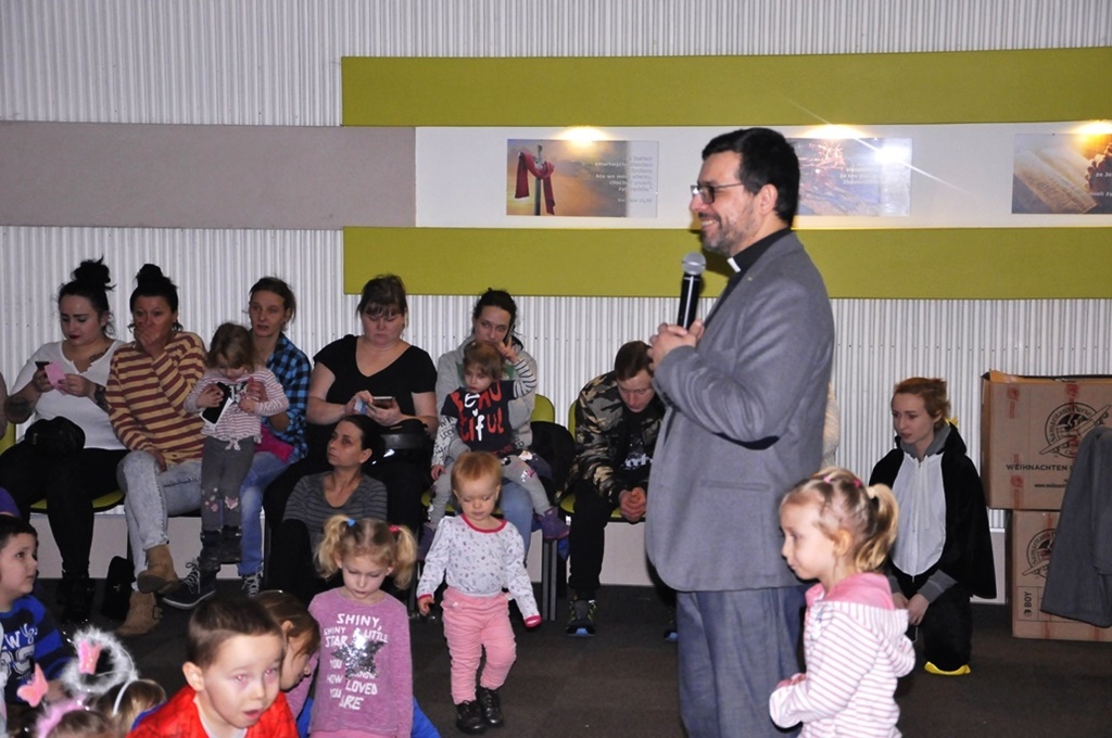 Gwiazdkowa Niespodzianka 18