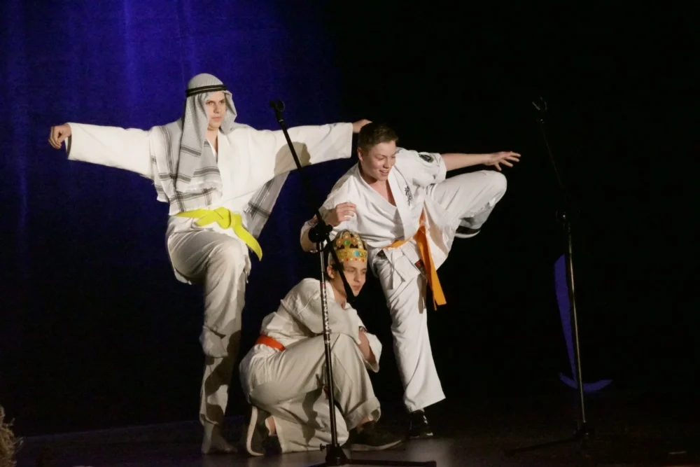 Zorganizowali koncert, by zebrać fundusze na leczenie 18-letniej Kasi