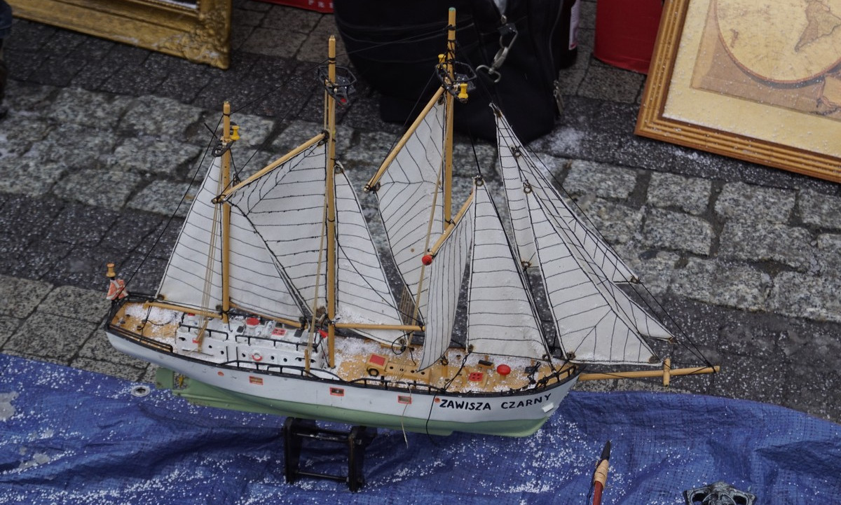 [FOTO] Śnieżny Jarmark Staroci na rynku