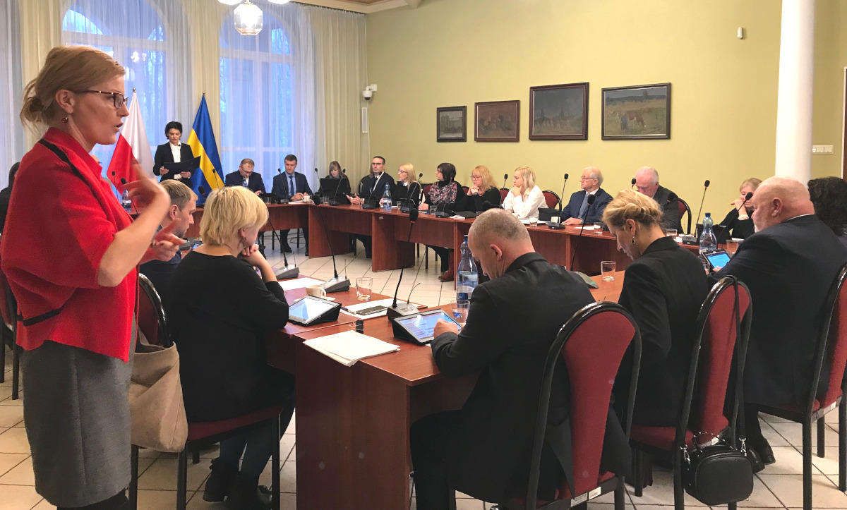 Przemowa starosty, pożegnanie dyrektor Żłobka i Rycerze Jedi