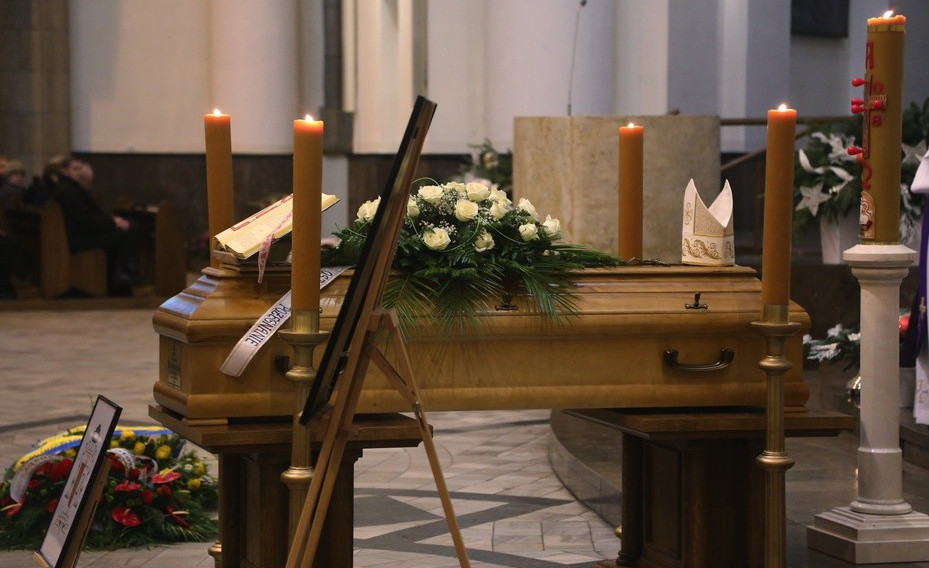 Wierni pożegnali bpa Gerarda Bernackiego
