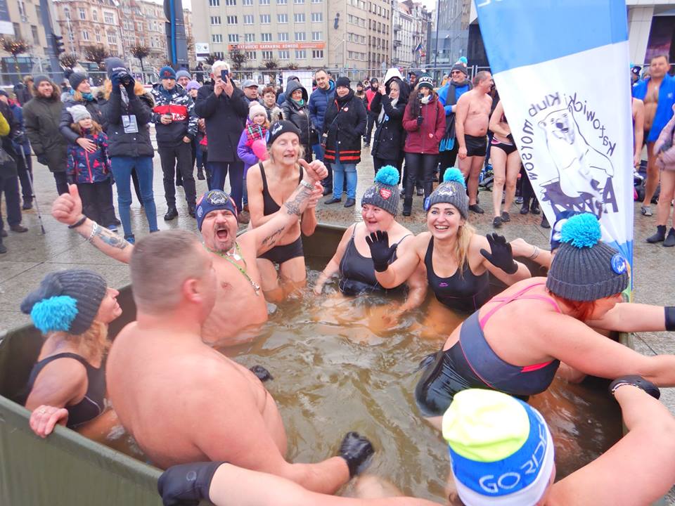 WOŚP-owe morsowanie na rynku