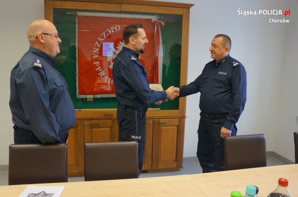 Uroczyste pożegnanie komendanta z chorzowskiej jedynki