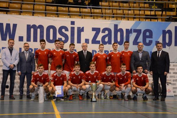 Górnik Zabrze laureatem Międzynarodowego Halowego Turnieju Piłki Nożnej Juniorów