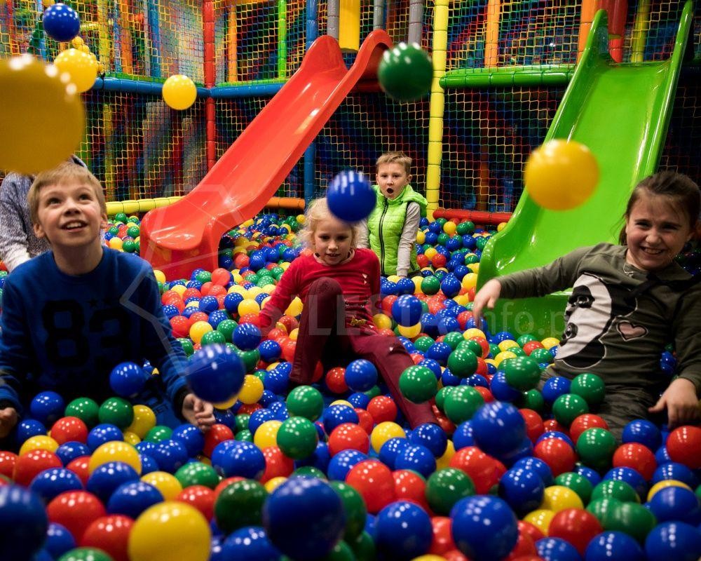 Wyremontowany Hermes w Rudzie Śląskiej kusi nowoczesną siłownią i salą zabaw