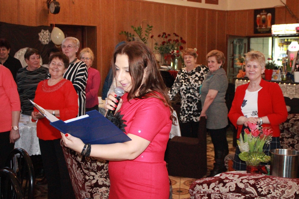 Babskie Klachy na Ficinusie 21