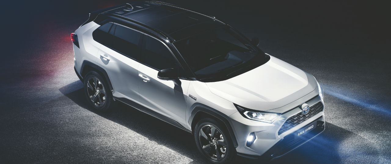 Wysokie standardy i niska cena. Jaki samochód firmowy najbardziej się opłaca?