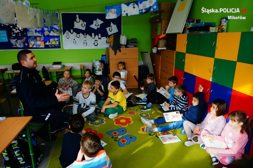 Bezpieczne ferie z mikołowskimi policjantami