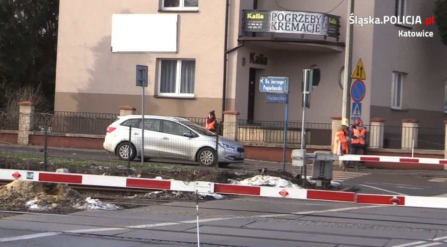 Bezpieczeństwo na katowickich przejazdach kolejowych