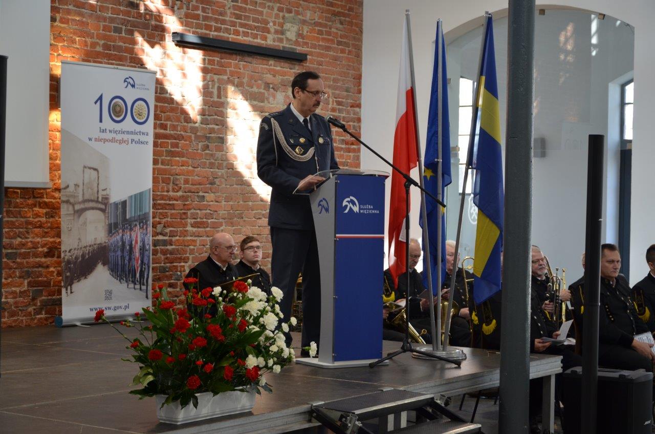 Awanse i odznaczenia w 100 - lecie Służby Więziennej w Zabrzu