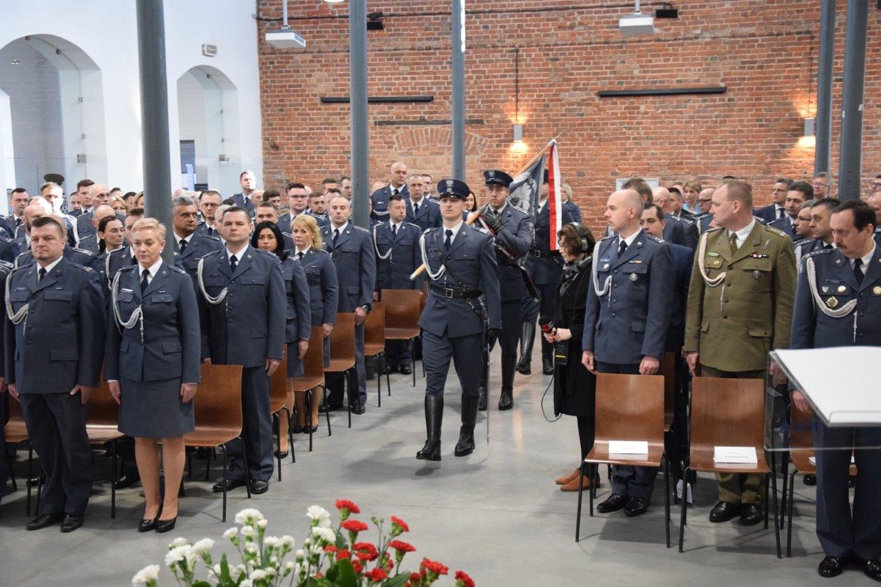 Awanse i odznaczenia w 100 - lecie Służby Więziennej w Zabrzu